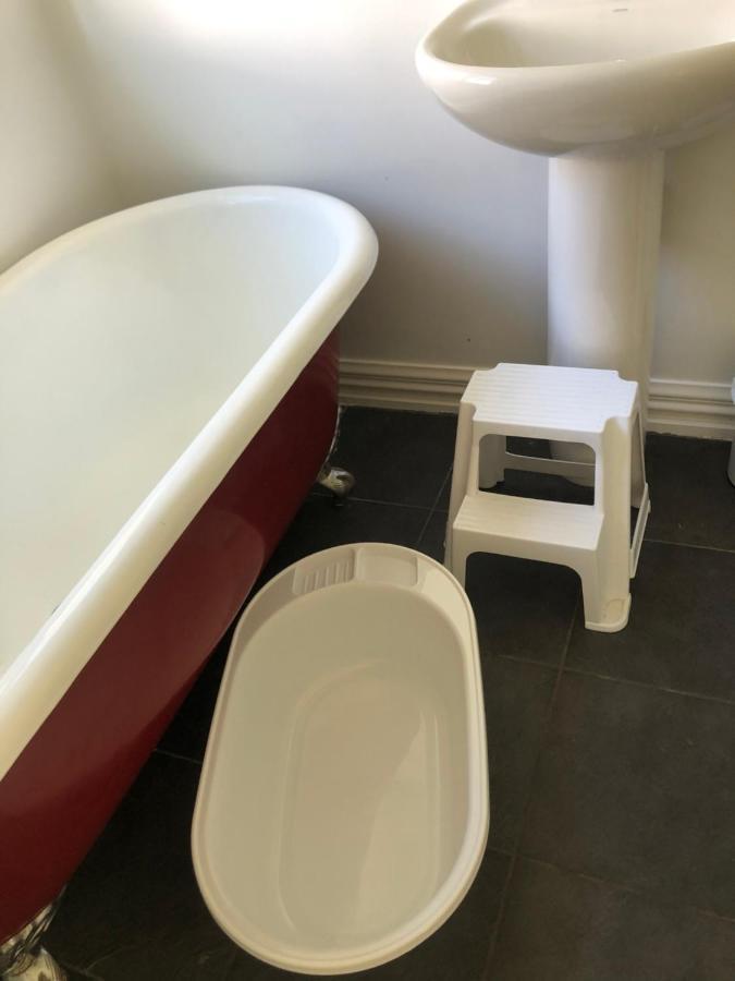 Renwick In The City Nelson, 10Min Walk To City Centre, Full Kitchen, Fast Fibre Wifi, Drive 13Min To Airport, 5Min To Hospital, Quiet Street, Dog Friendly Екстериор снимка